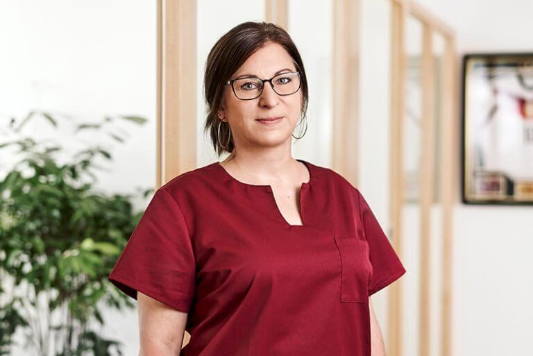 Britta Kassner ist im Sekretariat der Orthopädie Mediapark tätig.
