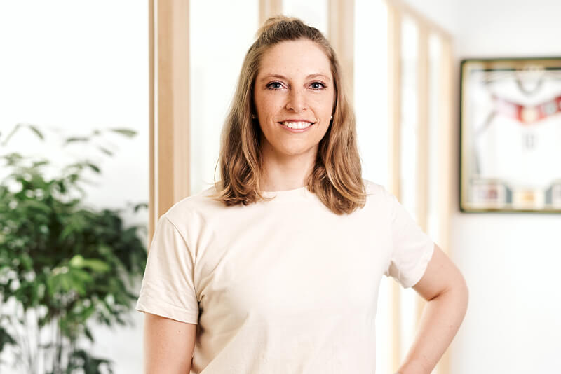 Janina Bollmann ist Sport- & Fitnesskauffrau in der Orthopädie Mediapark.